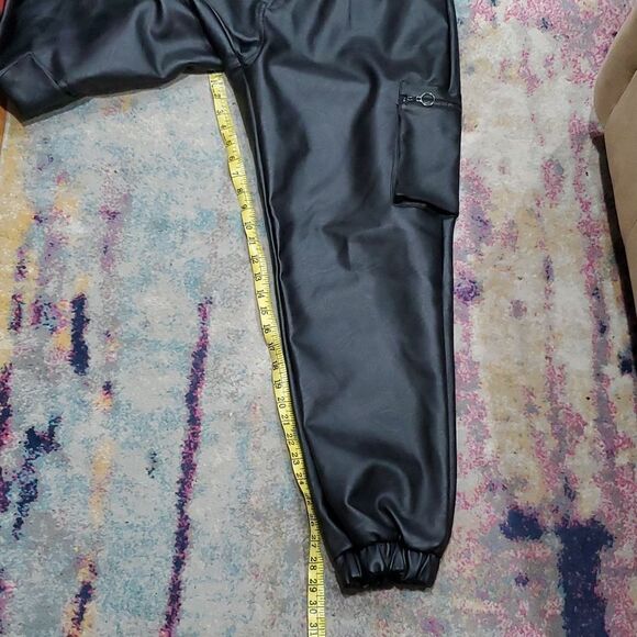 Kancan High Rise Faux Leather Cargo Joggers Size 30 - Picture 15 of 15